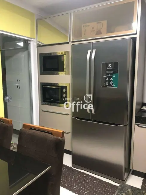 Foto 3 de Apartamento com 3 quartos à venda, 80m2 em Chácaras Colorado, Anapolis - GO