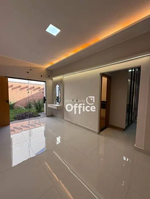Foto 4 de Casa com 3 quartos à venda, 200m2 em Jardim Itália, Anapolis - GO