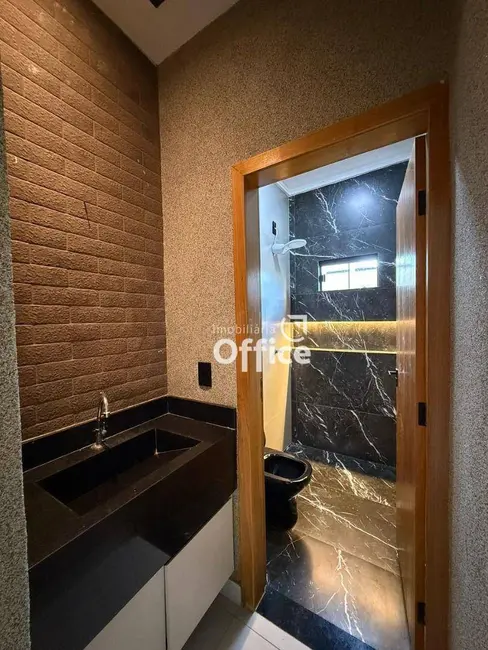 Foto 5 de Casa com 3 quartos à venda, 200m2 em Jardim Itália, Anapolis - GO