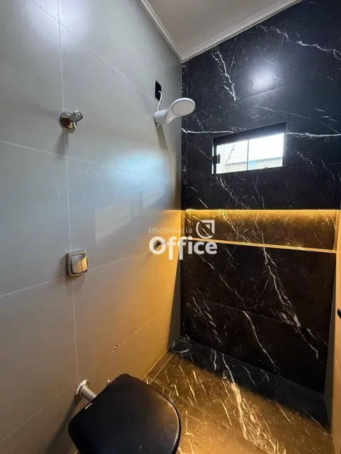 Foto 6 de Casa com 3 quartos à venda, 200m2 em Jardim Itália, Anapolis - GO