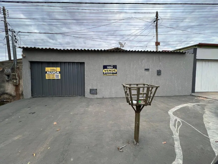 Foto 1 de Casa com 3 quartos à venda e para alugar, 300m2 em Boa Vista, Anapolis - GO