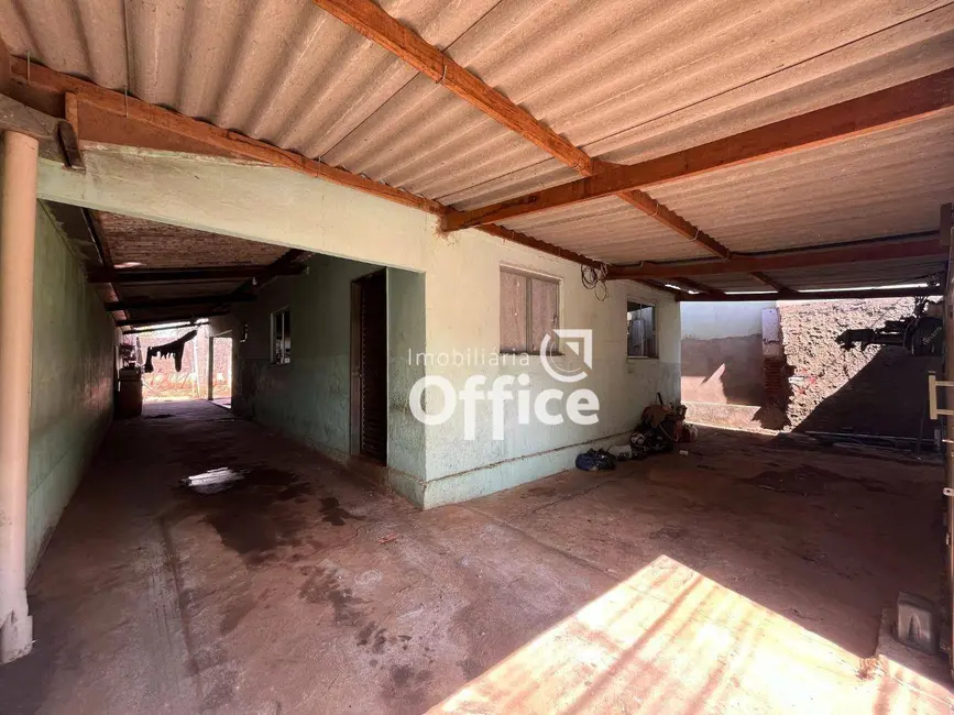 Foto 1 de Casa com 3 quartos à venda, 300m2 em Boa Vista, Anapolis - GO