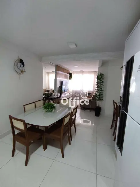 Foto 3 de Apartamento com 3 quartos à venda, 86m2 em Jardim Goiano, Anapolis - GO