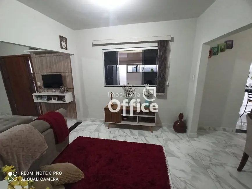 Foto 7 de Casa com 4 quartos à venda, 420m2 em Maracanã, Anapolis - GO