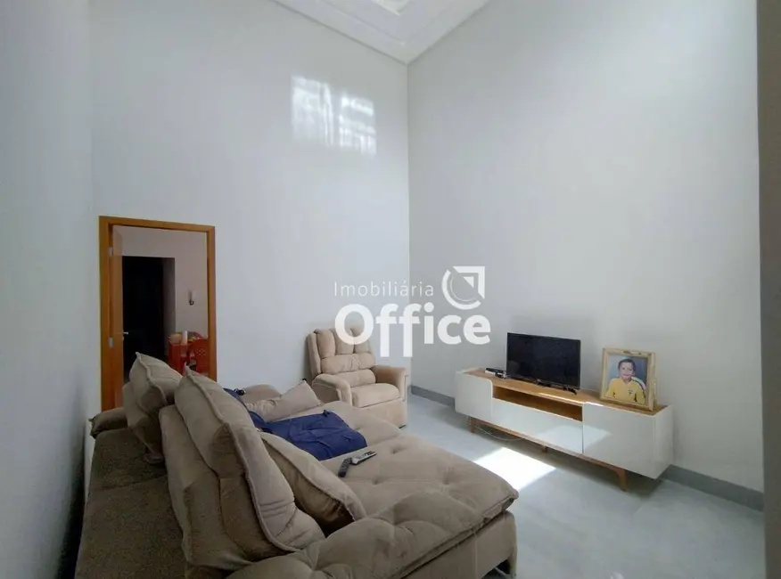 Foto 7 de Casa com 3 quartos à venda, 180m2 em Parque São João, Anapolis - GO