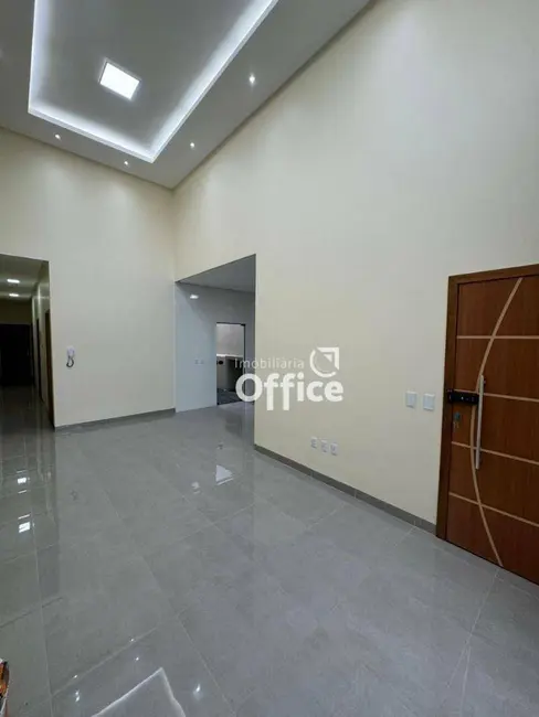 Casa com 3 quartos à venda, 180m2 em São Carlos, Anapolis - GO - imagem 7 Foto 7 de Casa com 3 quartos à venda, 180m2 em São Carlos, Anapolis - GO