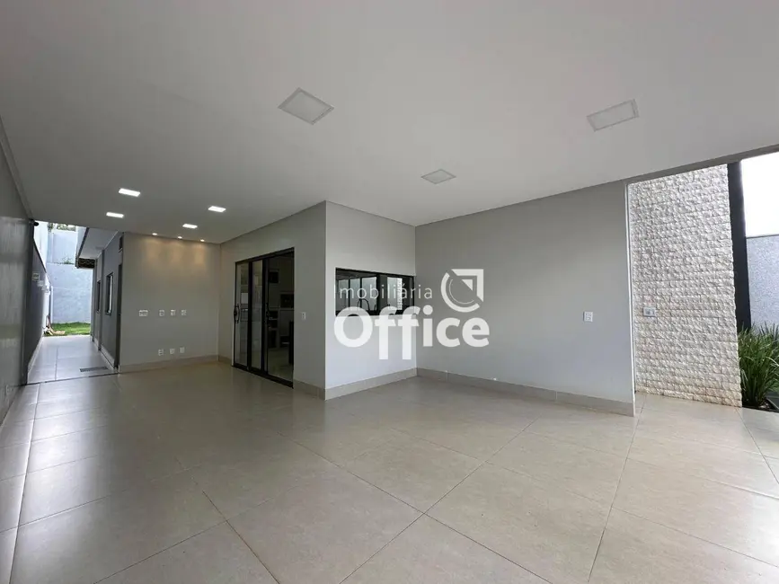 Foto 5 de Casa com 3 quartos à venda, 300m2 em Jardim Ana Paula, Anapolis - GO