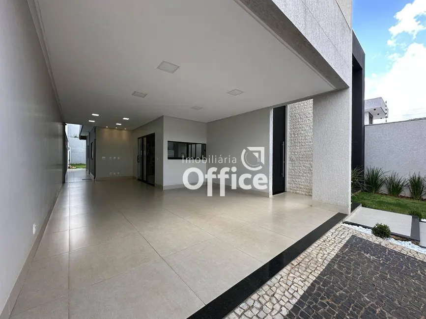 Foto 4 de Casa com 3 quartos à venda, 300m2 em Jardim Ana Paula, Anapolis - GO