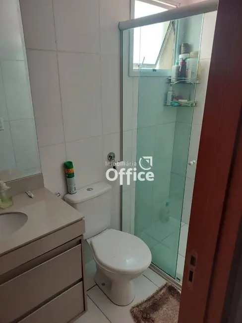 Foto 4 de Apartamento com 3 quartos à venda, 72m2 em Cidade Jardim, Anapolis - GO
