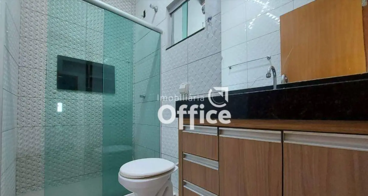 Casa com 3 quartos à venda, 200m2 em Parque Brasília 2ª Etapa, Anapolis - GO - imagem 4 Foto 4 de Casa com 3 quartos à venda, 200m2 em Parque Brasília 2ª Etapa, Anapolis - GO