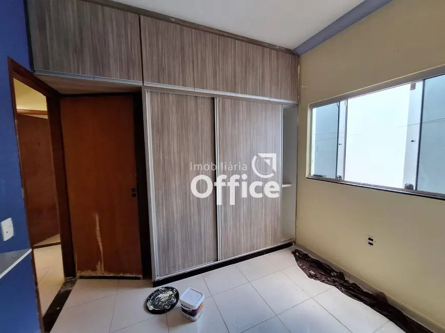 Casa com 3 quartos à venda, 300m2 em Residencial Flor do Cerrado, Anapolis - GO - imagem 7 Foto 7 de Casa com 3 quartos à venda, 300m2 em Residencial Flor do Cerrado, Anapolis - GO