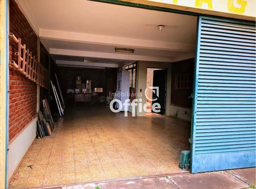 Foto 6 de Casa com 4 quartos à venda, 330m2 em Vila Góis, Anapolis - GO