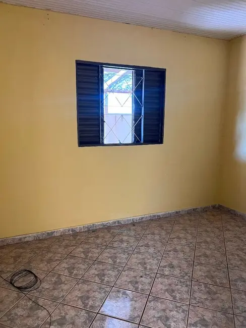 Casa com 3 quartos à venda, 360m2 em São Carlos, Anapolis - GO - imagem 5 Foto 5 de Casa com 3 quartos à venda, 360m2 em São Carlos, Anapolis - GO