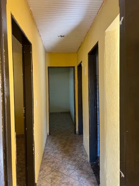 Casa com 3 quartos à venda, 360m2 em São Carlos, Anapolis - GO - imagem 6 Foto 6 de Casa com 3 quartos à venda, 360m2 em São Carlos, Anapolis - GO