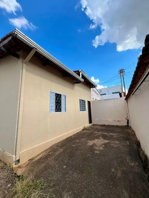 Foto 2 de Casa com 3 quartos à venda, 360m2 em Vila Santa Maria de Nazareth, Anapolis - GO