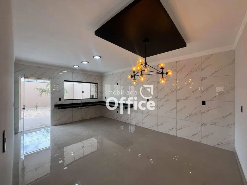 Foto 6 de Casa com 3 quartos à venda, 420m2 em Anapolis - GO