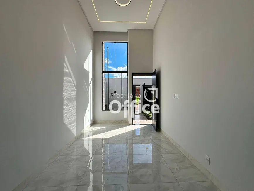 Foto 6 de Casa com 3 quartos à venda, 200m2 em Anapolis - GO