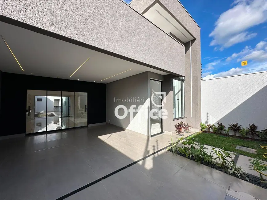 Foto 4 de Casa com 3 quartos à venda, 200m2 em Anapolis - GO