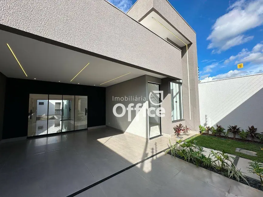 Foto 3 de Casa com 3 quartos à venda, 200m2 em Anapolis - GO
