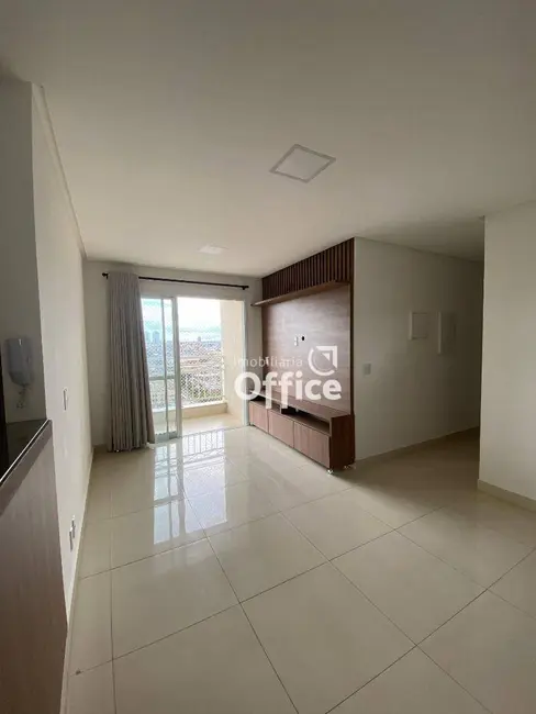 Foto 2 de Apartamento com 3 quartos à venda, 88m2 em Vila Santa Isabel, Anapolis - GO
