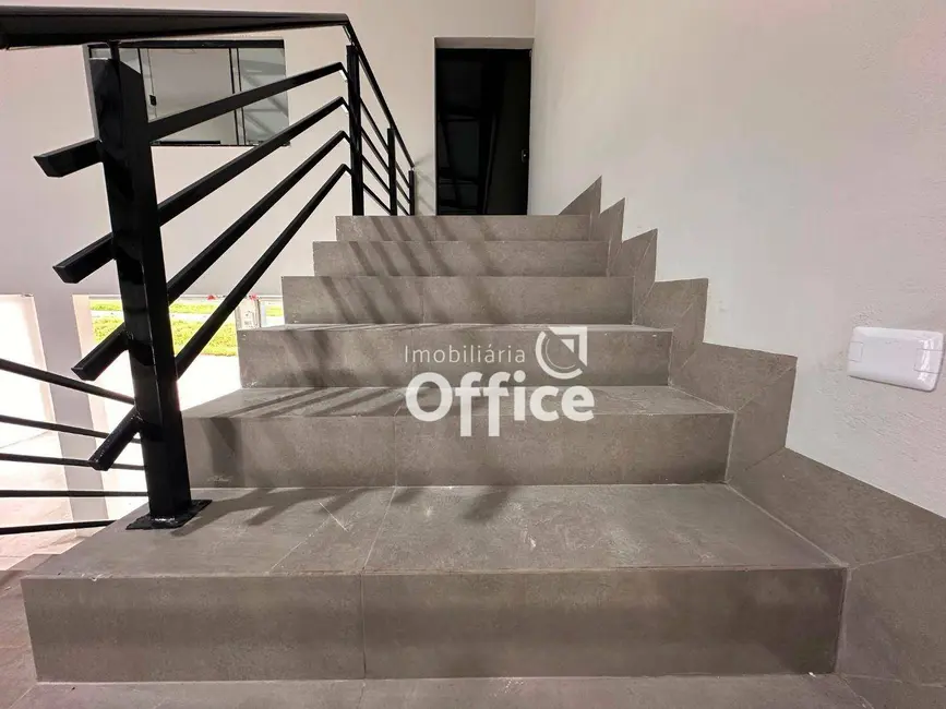 Armazém / Galpão à venda, 610m2 em Anapolis - GO - imagem 7 Foto 7 de Armazém / Galpão à venda, 610m2 em Anapolis - GO