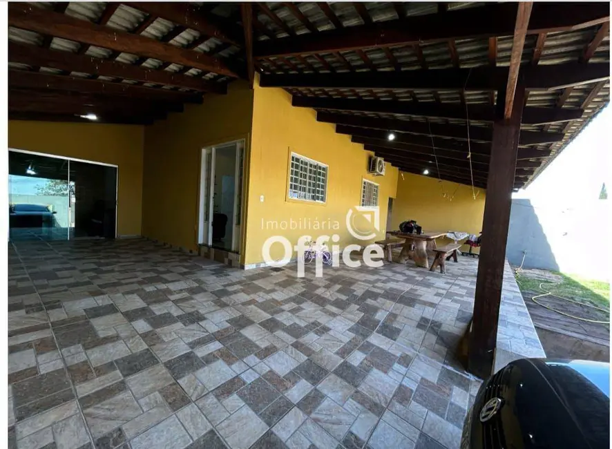 Foto 8 de Casa com 2 quartos à venda, 300m2 em Itamaraty 4ª Etapa, Anapolis - GO