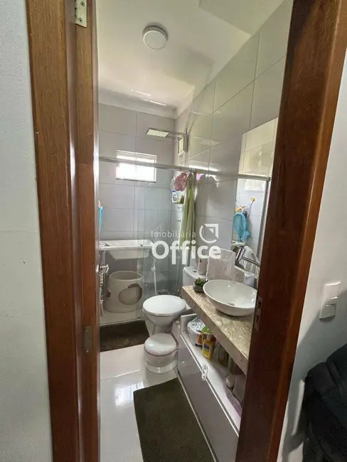 Foto 9 de Casa de Condomínio com 3 quartos à venda, 500m2 em Residencial Araguaia, Anapolis - GO