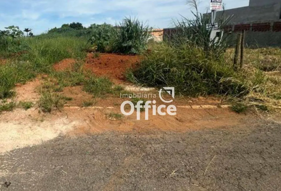 Foto 2 de Terreno / Lote à venda, 419m2 em Anápolis City, Anapolis - GO