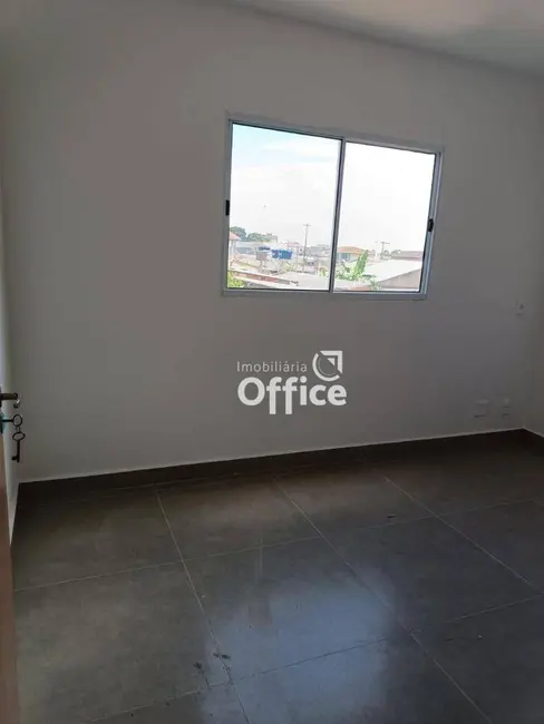 Foto 7 de Apartamento com 2 quartos à venda, 45m2 em Vila Jaiara, Anapolis - GO