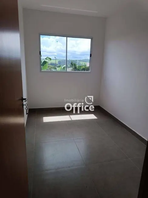Foto 8 de Apartamento com 2 quartos à venda, 45m2 em Vila Jaiara, Anapolis - GO