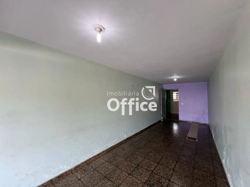 Sobrado com 2 quartos para alugar, 174m2 em Vila Miguel Jorge, Anapolis - GO - imagem 7 Foto 7 de Sobrado com 2 quartos para alugar, 174m2 em Vila Miguel Jorge, Anapolis - GO