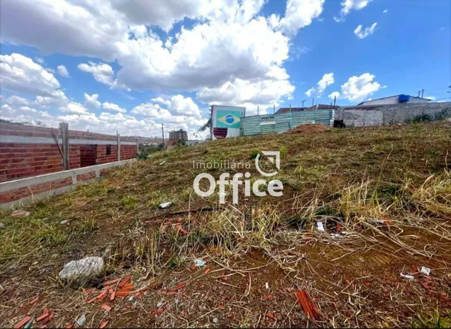 Foto 1 de Terreno / Lote à venda, 200m2 em Residencial Cidade Industrial, Anapolis - GO