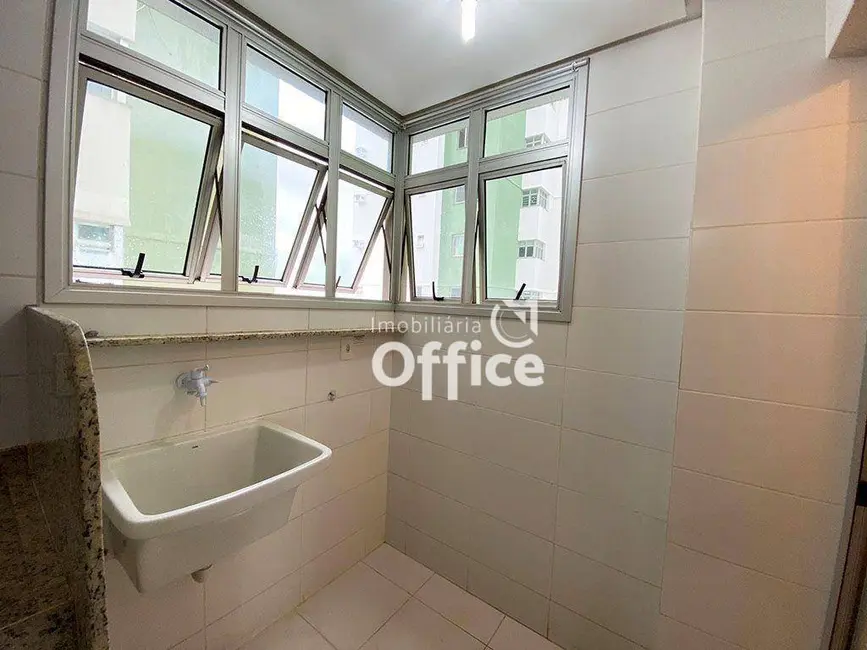 Foto 4 de Apartamento com 3 quartos à venda, 95m2 em Vila Santa Isabel, Anapolis - GO