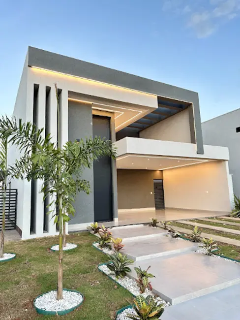 Foto 1 de Casa com 3 quartos à venda, 360m2 em Senador Canedo - GO