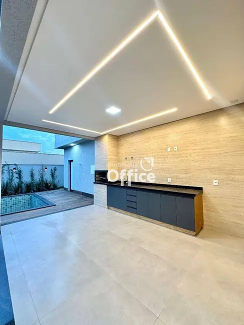 Casa de Condomínio com 3 quartos à venda, 360m2 em Senador Canedo - GO - imagem 8 Foto 8 de Casa de Condomínio com 3 quartos à venda, 360m2 em Senador Canedo - GO