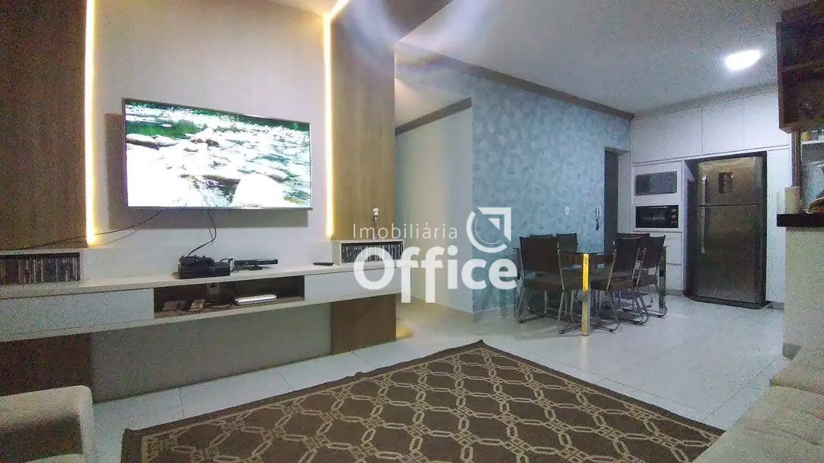 Foto 1 de Apartamento com 3 quartos à venda, 92m2 em Chácaras Colorado, Anapolis - GO