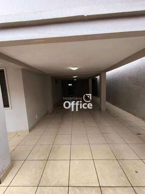 Casa com 4 quartos à venda, 400m2 em Vila Miguel Jorge, Anapolis - GO - imagem 4 Foto 4 de Casa com 4 quartos à venda, 400m2 em Vila Miguel Jorge, Anapolis - GO