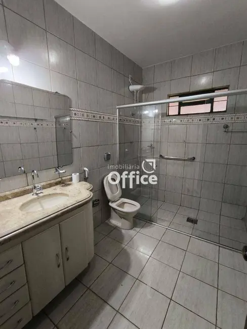 Casa com 4 quartos à venda, 400m2 em Vila Miguel Jorge, Anapolis - GO - imagem 7 Foto 7 de Casa com 4 quartos à venda, 400m2 em Vila Miguel Jorge, Anapolis - GO