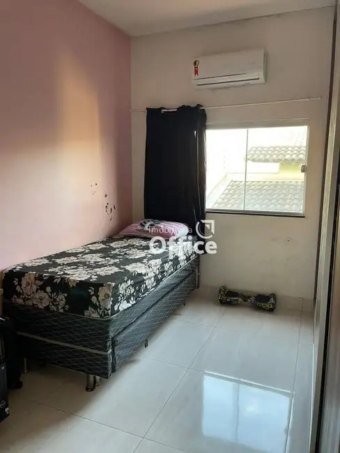 Foto 9 de Sobrado com 3 quartos à venda, 200m2 em Jardim Itália, Anapolis - GO