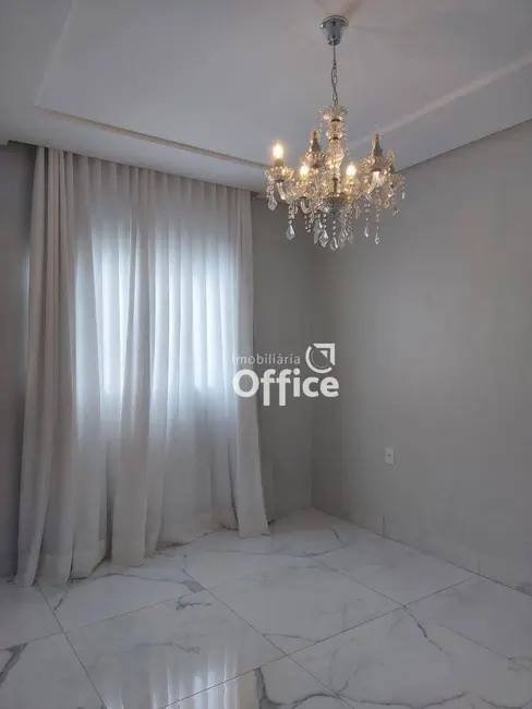 Foto 4 de Sobrado com 4 quartos à venda, 150m2 em São Carlos, Anapolis - GO