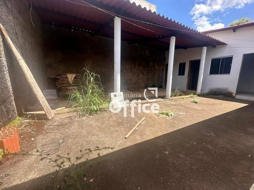 Foto 4 de Casa com 3 quartos à venda, 300m2 em Parque Brasília, Anapolis - GO