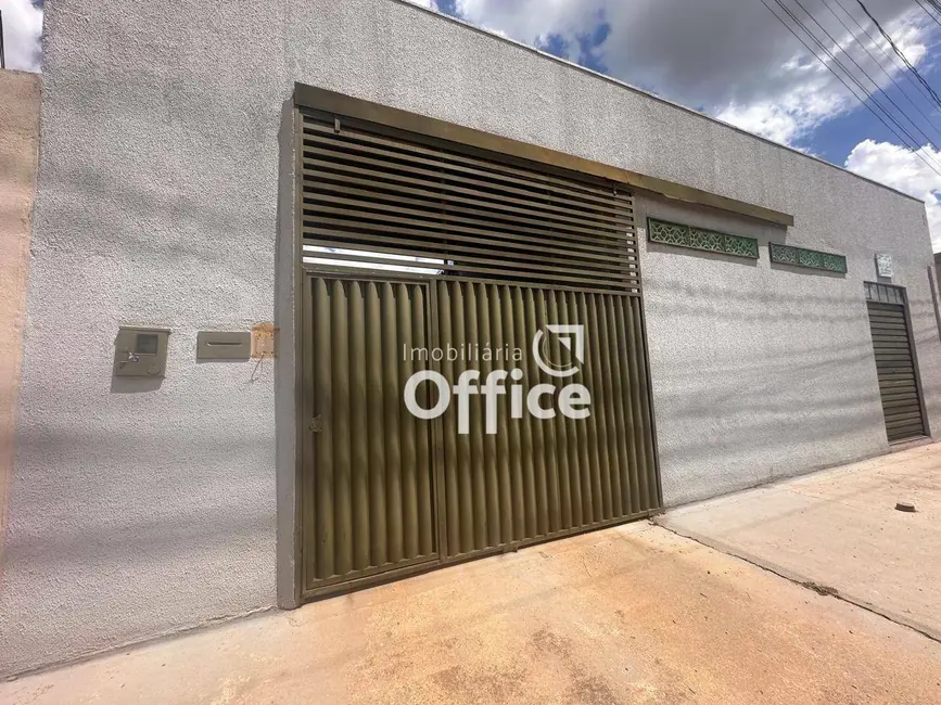 Foto 1 de Casa com 3 quartos à venda, 300m2 em Parque Brasília, Anapolis - GO