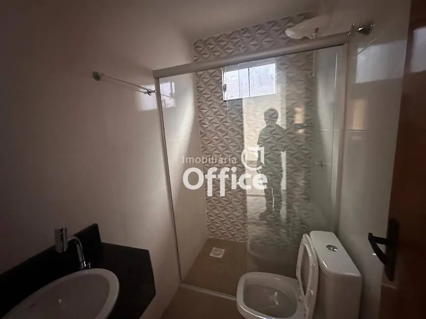 Foto 4 de Casa com 2 quartos à venda, 300m2 em Jardim Primavera 2ª Etapa, Anapolis - GO