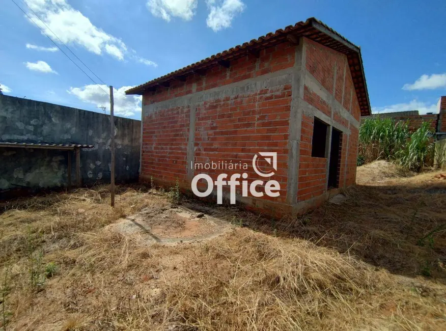 Foto 1 de Casa com 2 quartos à venda, 300m2 em Residencial Flamboyant, Anapolis - GO