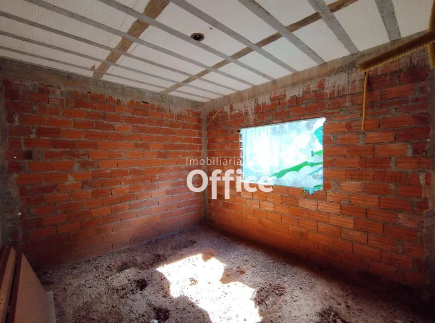 Foto 6 de Casa com 2 quartos à venda, 300m2 em Residencial Flamboyant, Anapolis - GO