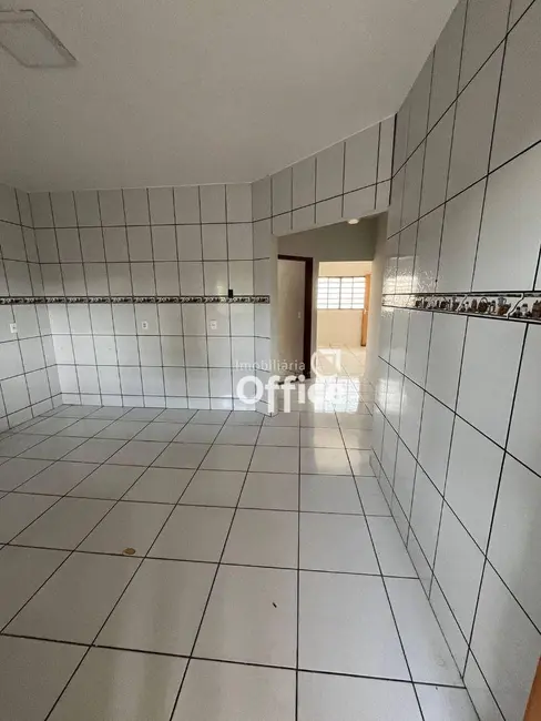 Foto 4 de Casa com 3 quartos à venda, 300m2 em Parque das Primaveras, Anapolis - GO