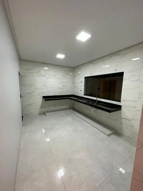 Foto 8 de Casa com 3 quartos à venda, 200m2 em Loteamento Residencial Verona, Anapolis - GO