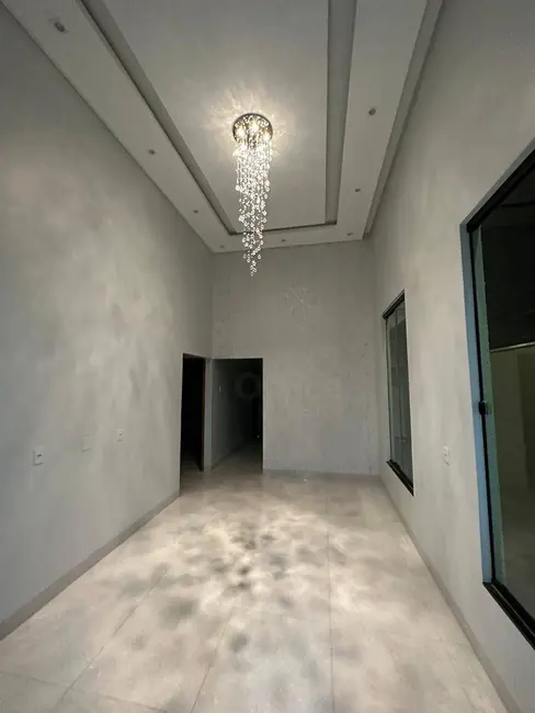 Foto 3 de Casa com 3 quartos à venda, 200m2 em Loteamento Residencial Verona, Anapolis - GO