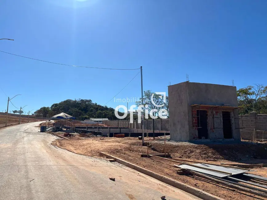 Foto 2 de Terreno / Lote à venda, 250m2 em Anapolis - GO