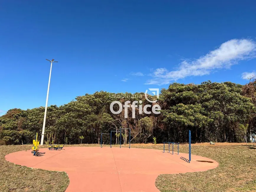 Foto 5 de Terreno / Lote à venda, 250m2 em Anapolis - GO
